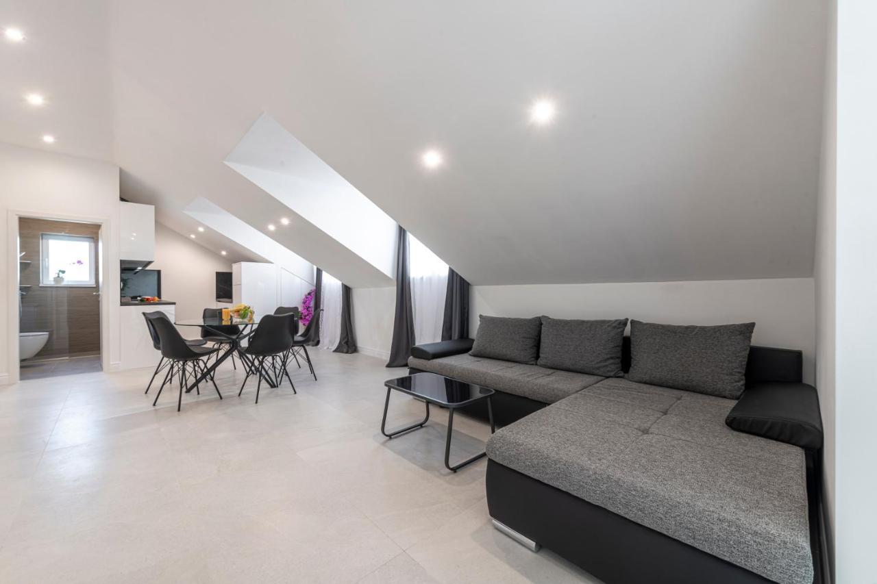 Meri Apartment *