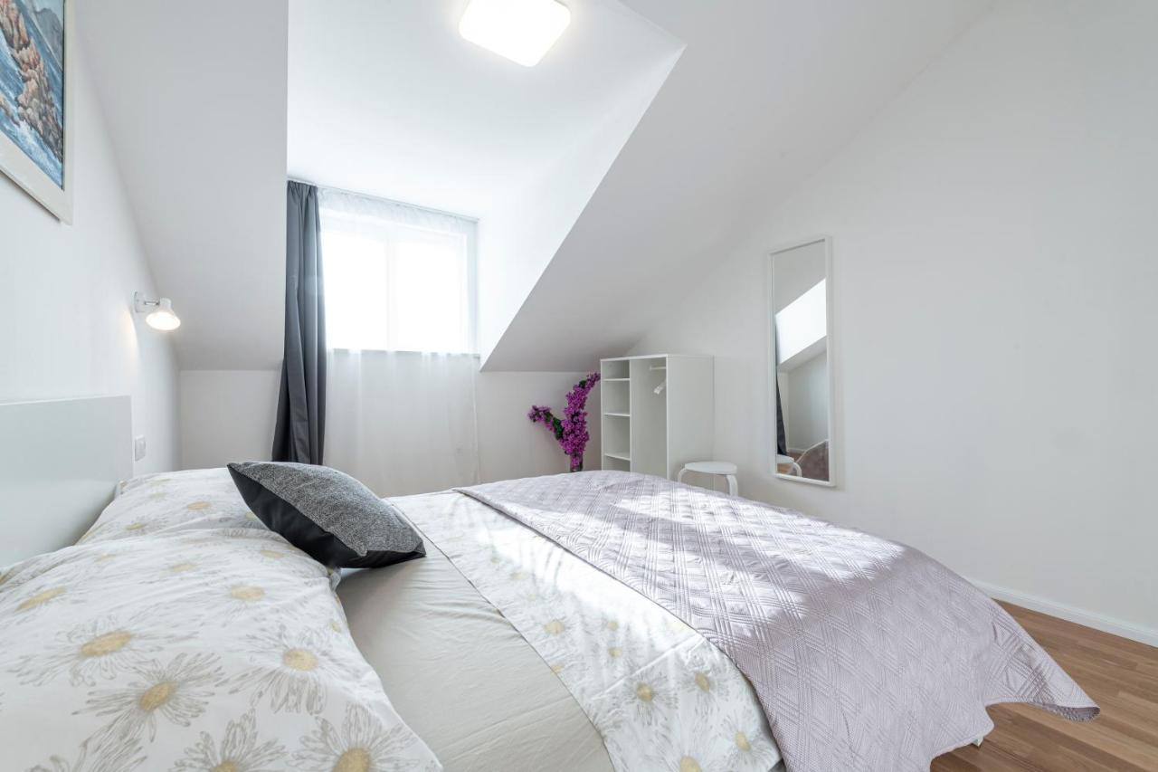 Meri Apartment *